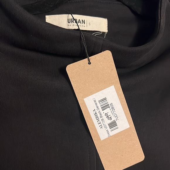 NWT Alembika cowl neck blk long dress - Picture 4 of 8